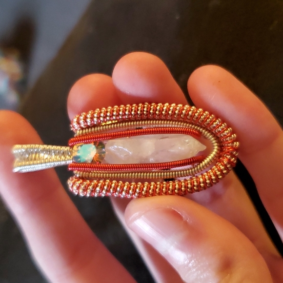 Candy cane pendant handmade by me with quartz and cubic zirconia gemstones - Picture 5 of 5